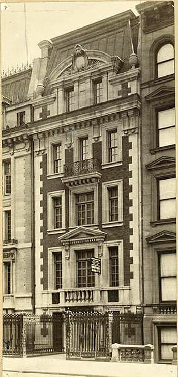 601 Fifth Avenue, east side, between 48th and 49th Streets. Home of Anson H. Flower, banker