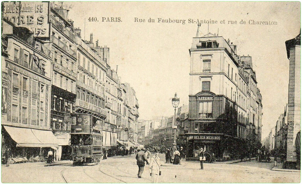 Rue du Faubourg Saint-Antoine et Rue de Charenton