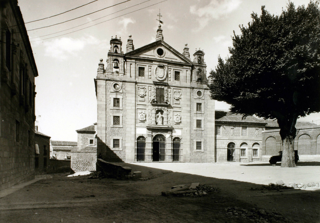Ávila, Basílica y casa natal de Santa Teresa de Jesús