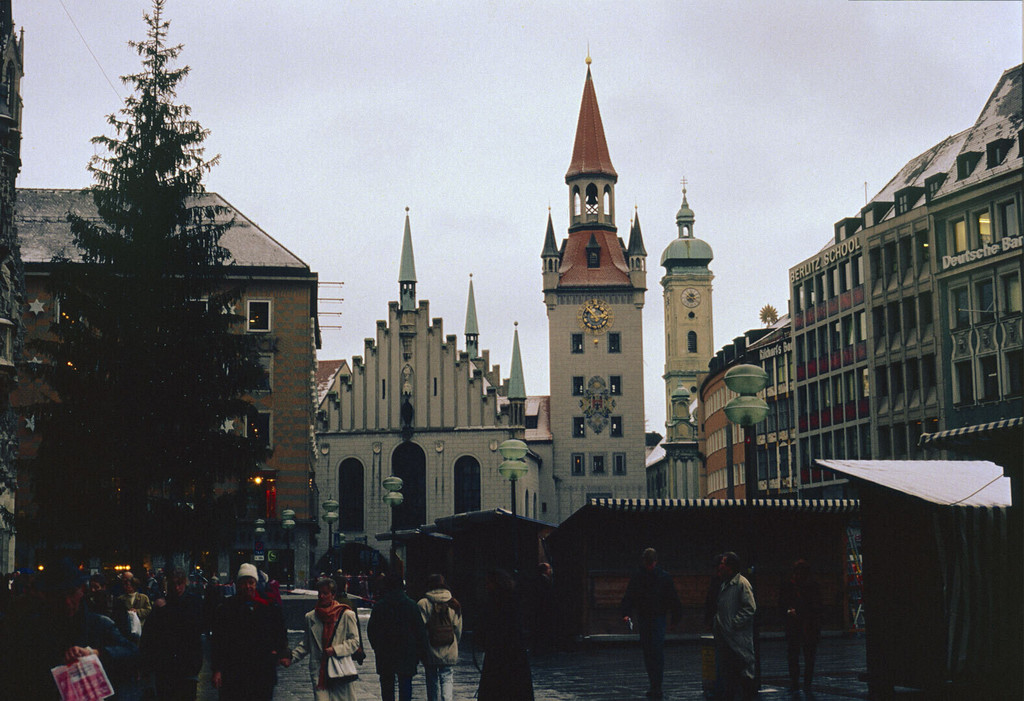 Marienplatz mit Altes Rathaus