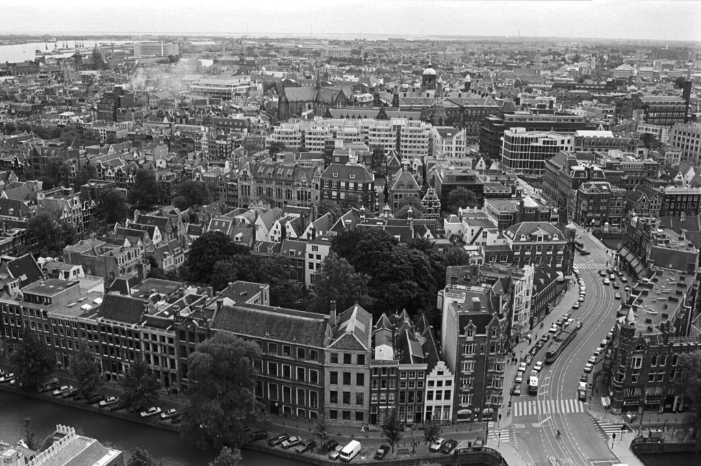 Panorama vanaf de toren van de Westerkerk in oostelijke richting