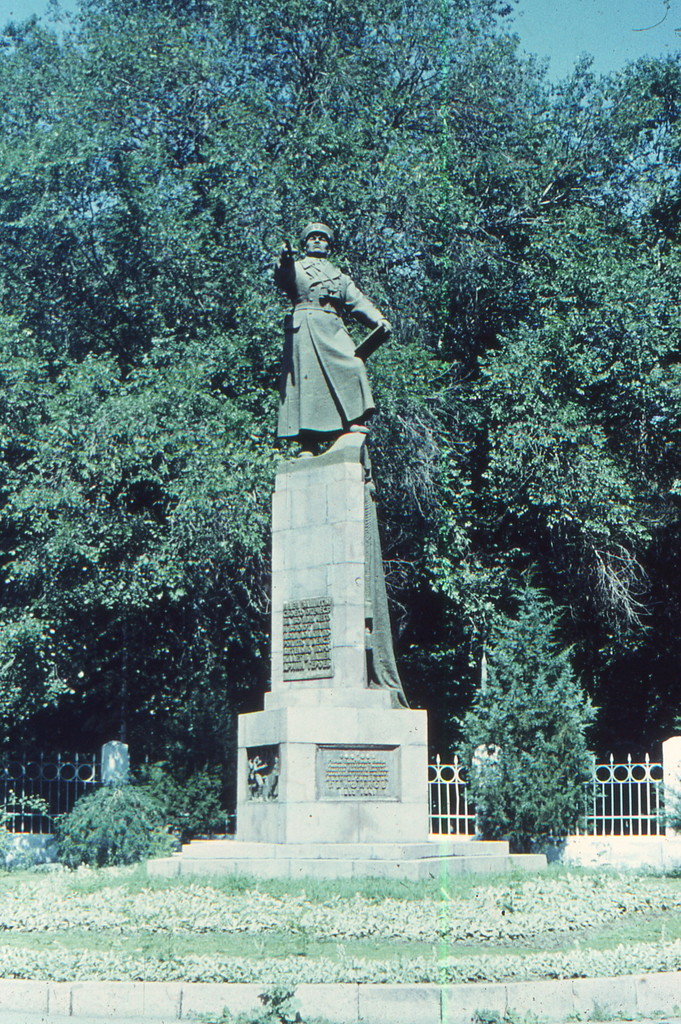 Монумент I.V. Панфилов
