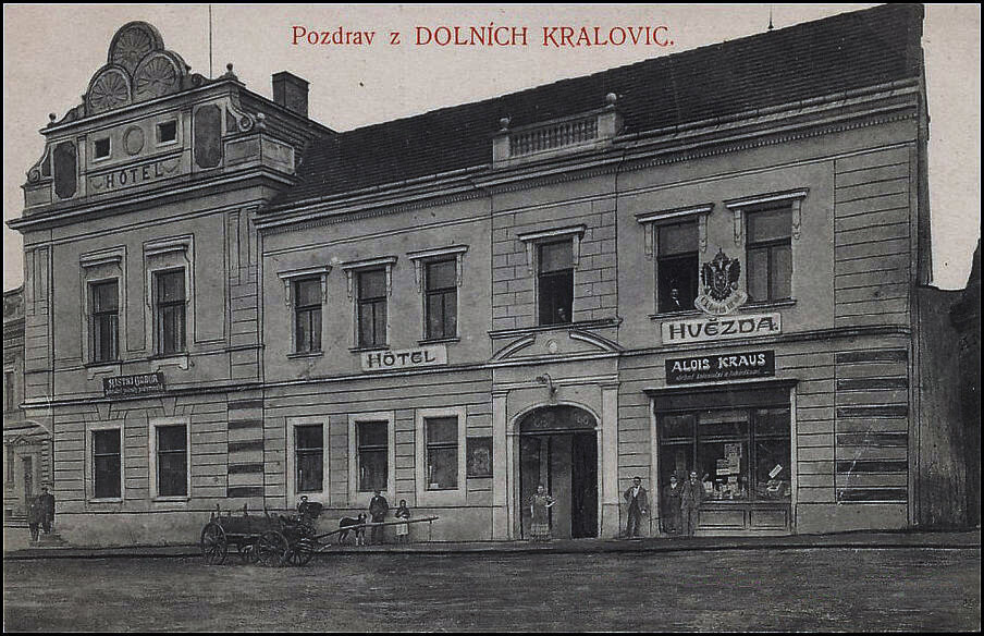 Dolní Kralovice, náměstí, Hotel Hvězda