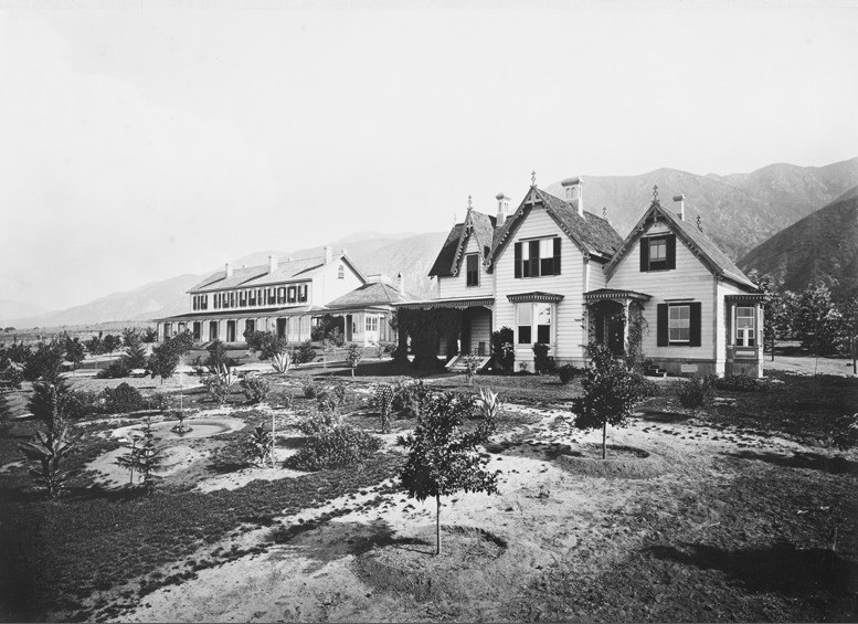 Sierra Madre Villa