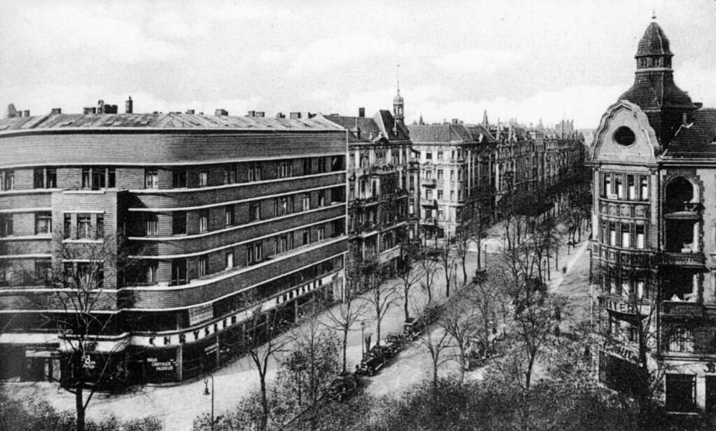 Kurfürstendamm 40-41, Ecke Knesebeckstraße, nach 