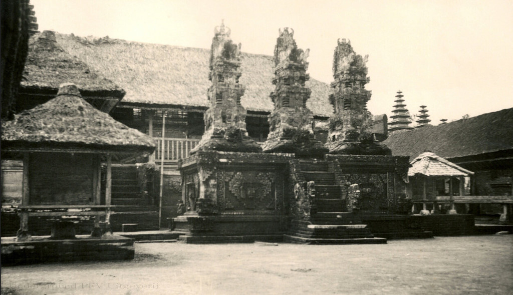 Bali. Kuno Tempo Doeloe Pura Besakih