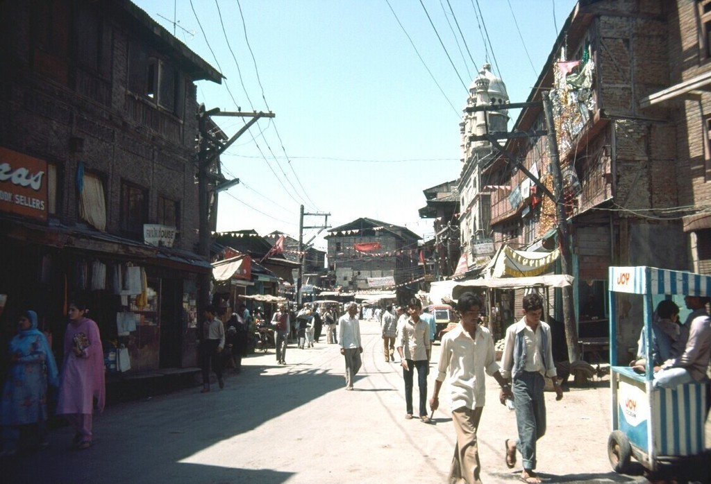 Market at Habba Kadal Chowk