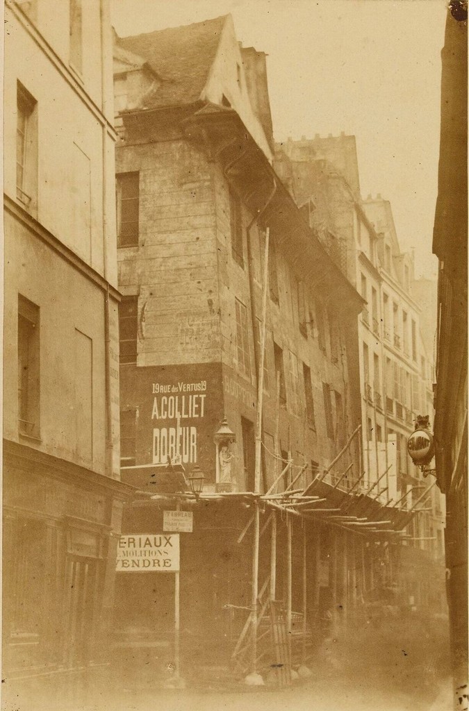 L'angle de la rue Pastourelle et de la rue du Temple