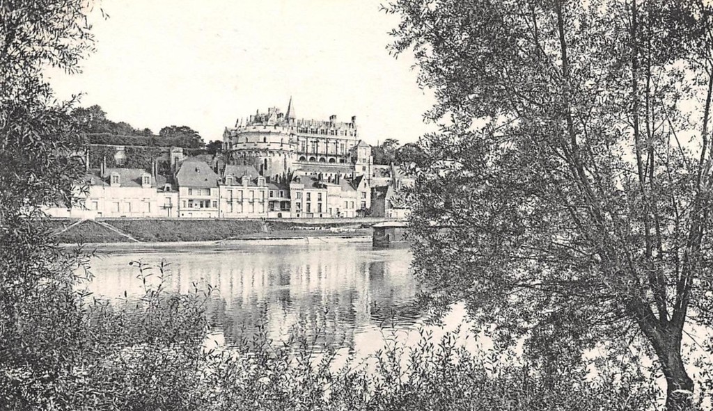 Amboise from the Loire