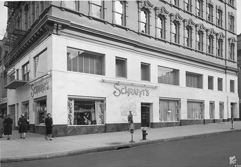 57th Street and 3rd Avenue. Schrafft's Restaurant.