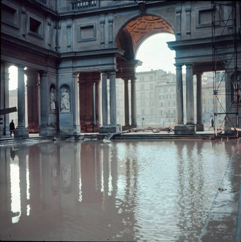 Piazzale degli Uffizi, Florence Flood of 1966