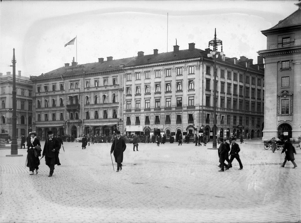 Gustav Adolfs torg. Hotell Rydberg