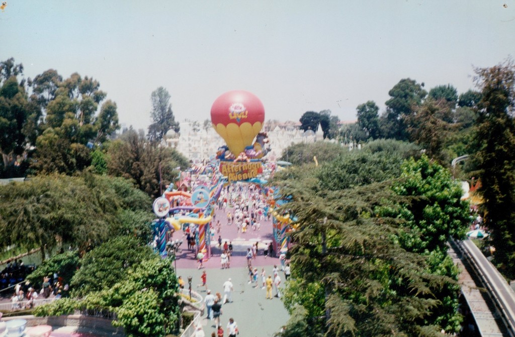 Disney Afternoon Avenue Entry seen from Skyway