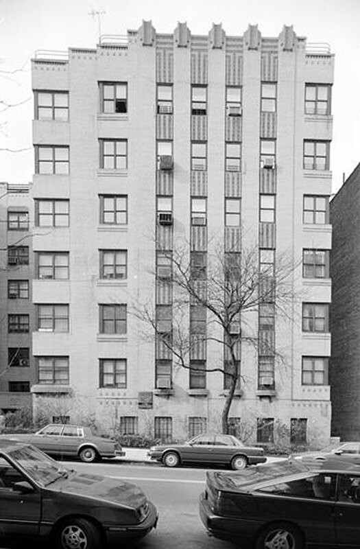 Apartment complex at 563-573 Fort Washington Avenue
