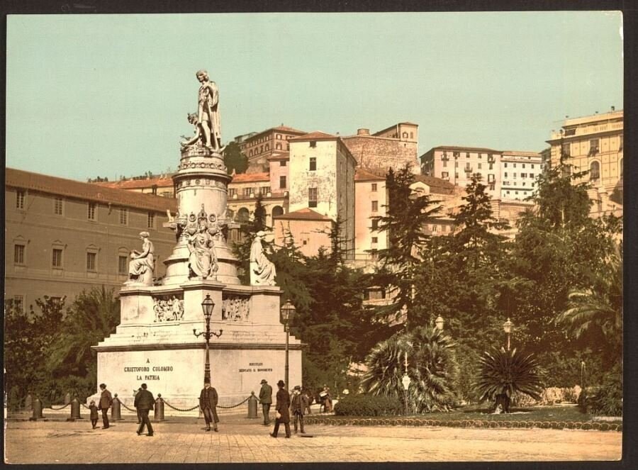 Statue of Cristoph Colomb, Genoa