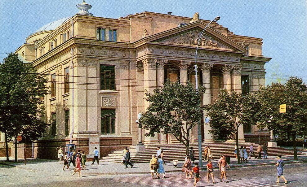 Chișinău, muzica moldovenească și Teatrul Dramatic. AS Pușkin
