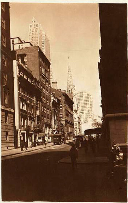 51st Street, south side, from Park to Madison Avenues. May 15, 1933