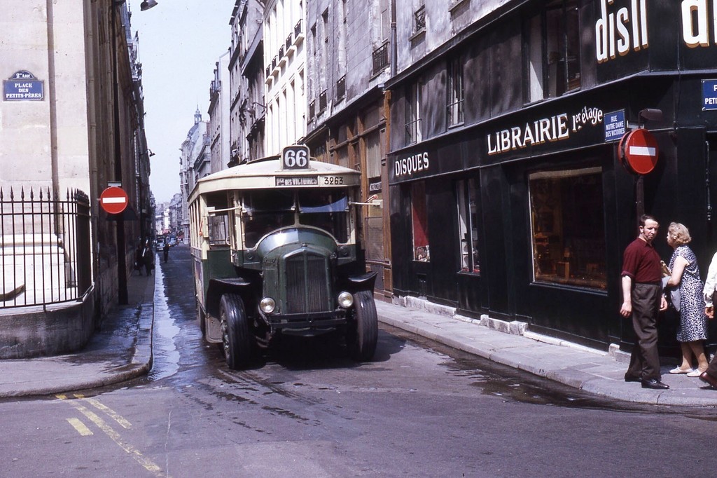 Rue Notre-Dame-des-Victoires