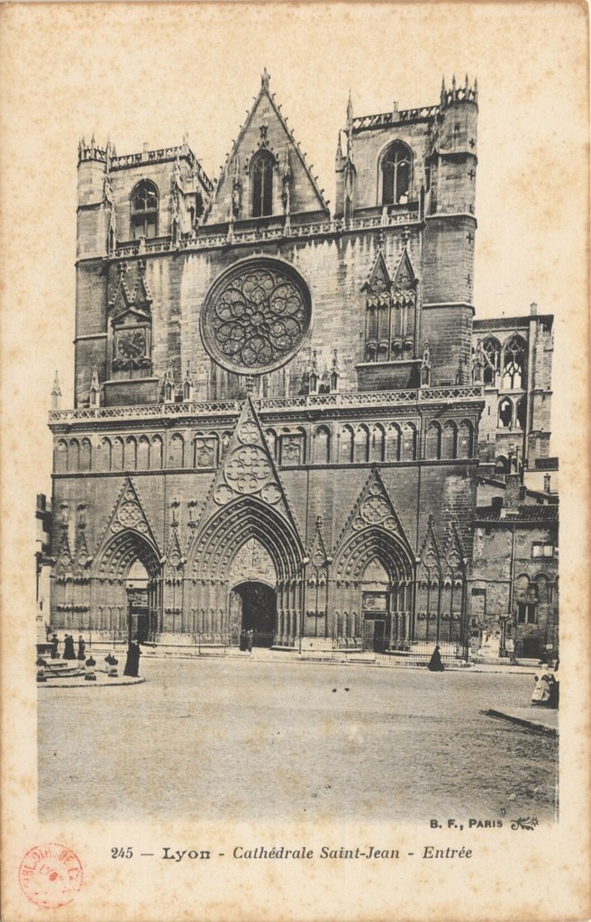 Lyon - Cathédrale Saint-Jean, Entrée