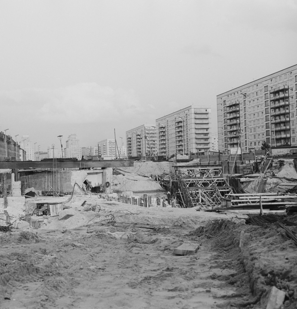 Tiefbauarbeiten für die U-Bahn und den Autotunnel am Alexanderplatz