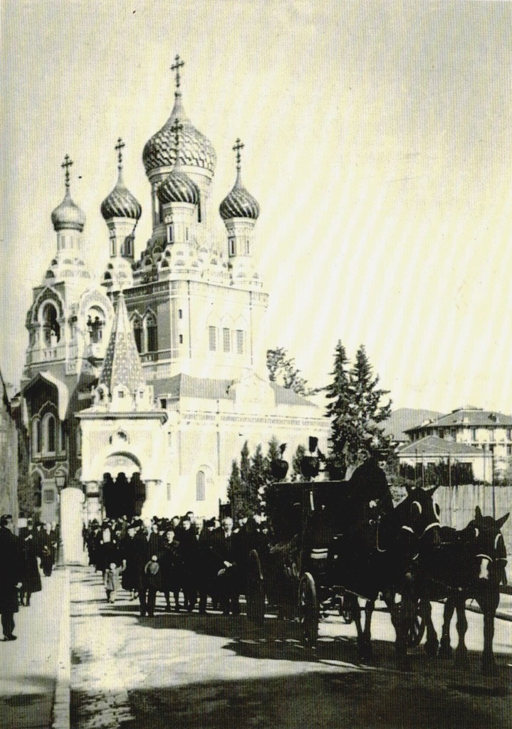 The funeral procession at the Russian Cathedral in Nice
