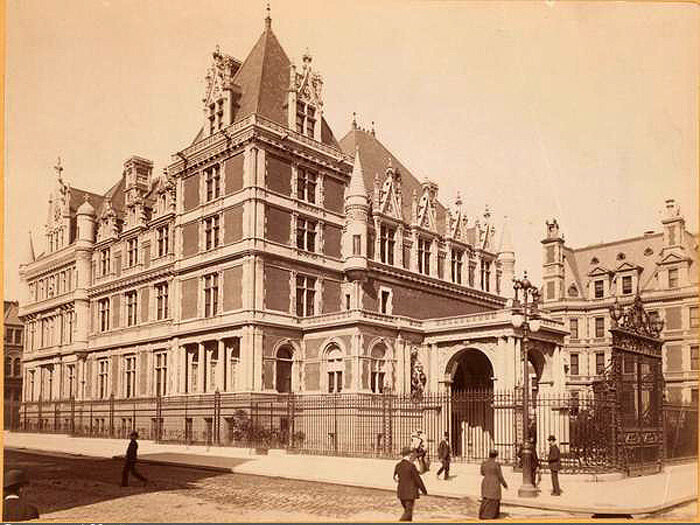 Fifth Avenue, west side, from West 57th to 58th Street's, showing the Cornelius Vanderbilt chateau