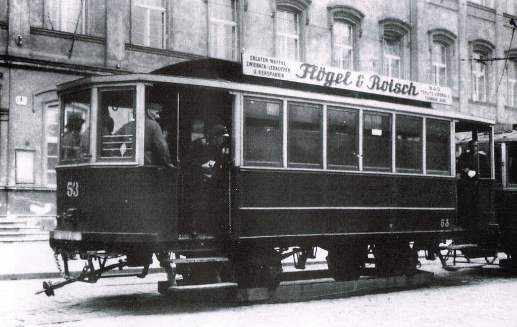 Vůz tramvaje č.53
