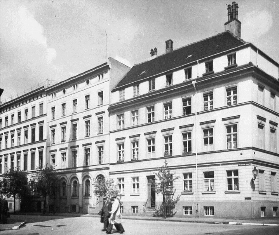 Werdersche Rosenstraße 1-3