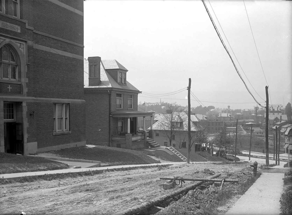 Creedmore Avenue looking down from a school
