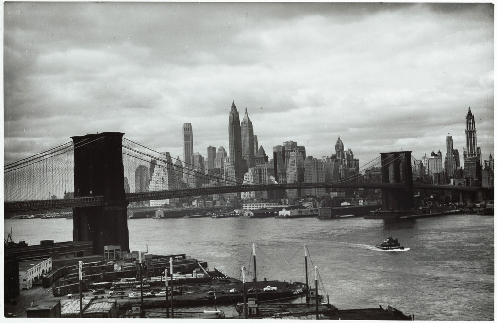 View from the Manhattan Bridge towards lower Manhattan