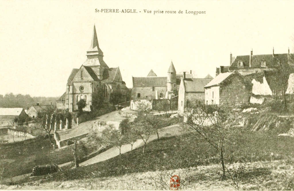 Saint-Pierre-Aigle. Vue prise route de Longpont