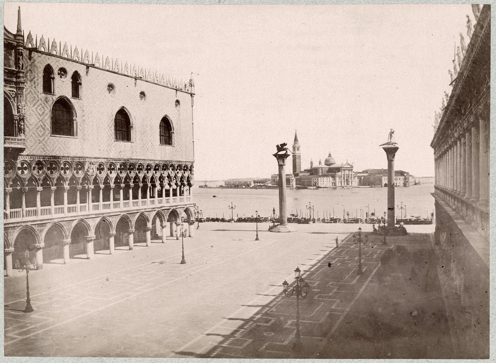 Piazza San Marco e san Lazaro
