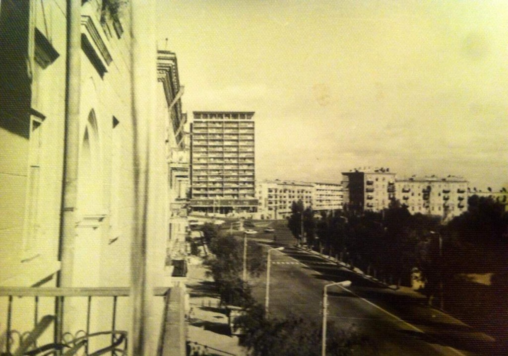 Баку. Улица Советская