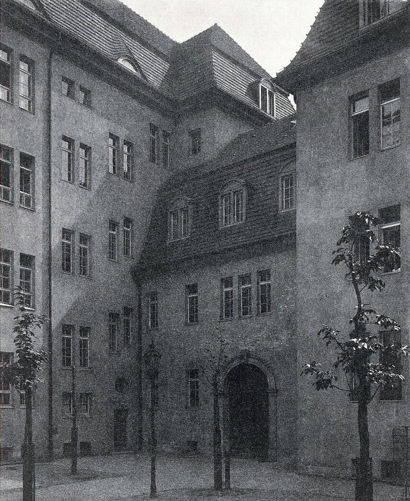 Gemeindedoppelschule in der Bötzowstraße