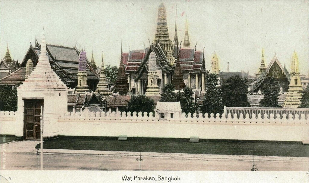 Palace of the Emerald Buddha