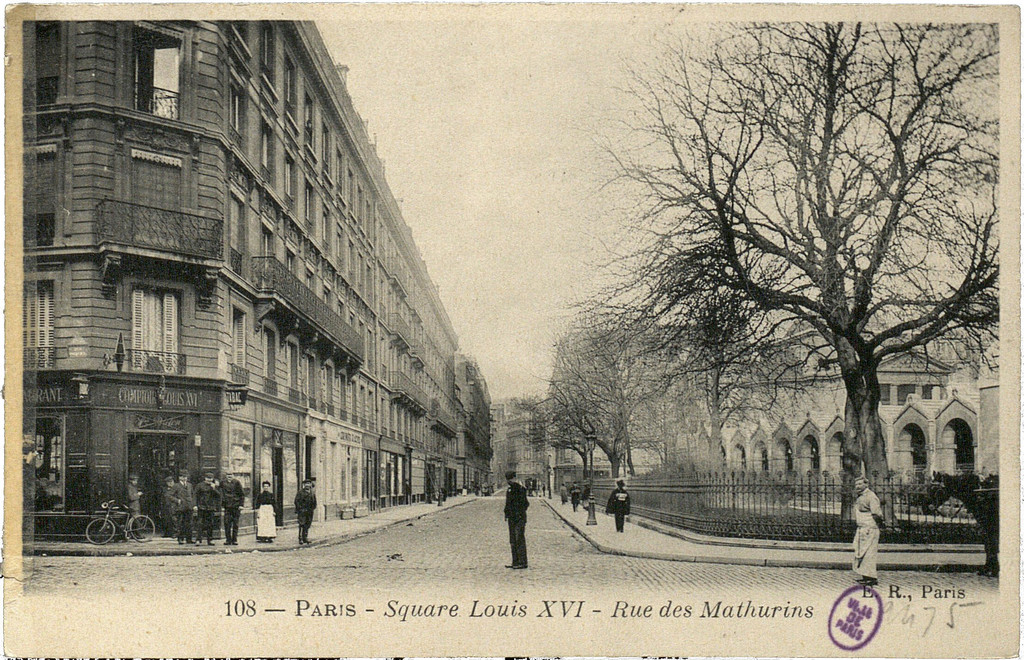 Square Louis XVI. Rue des Mathurins