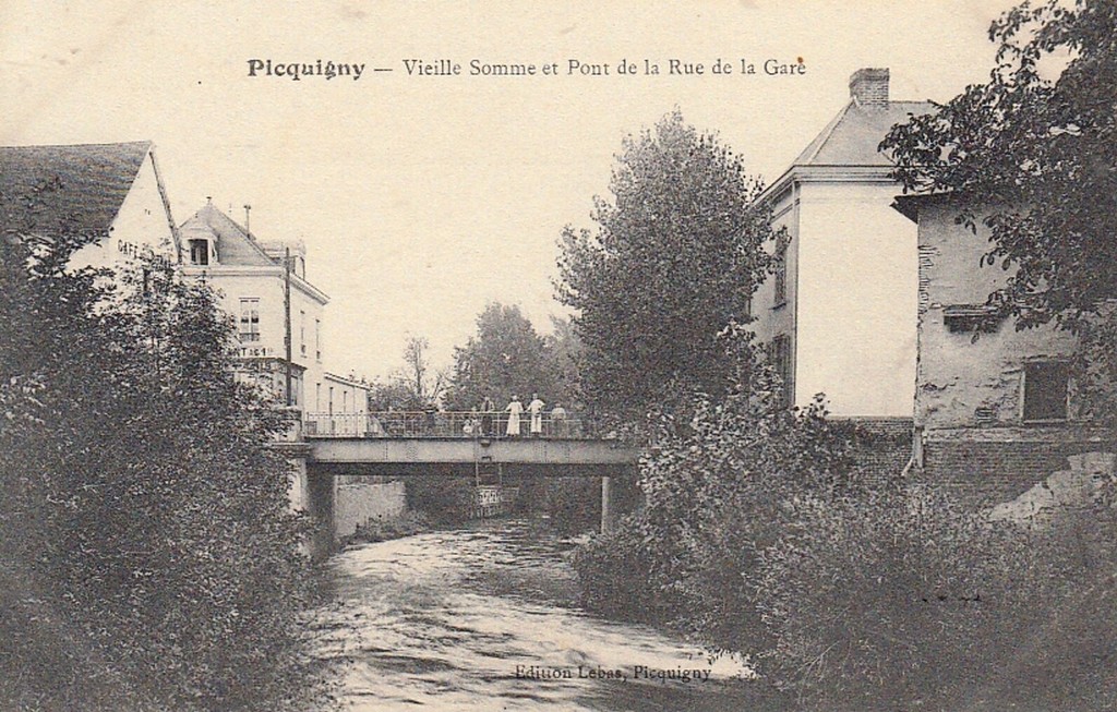 Picquigny. Vieille Somme et Pont de la Rue de la Gare
