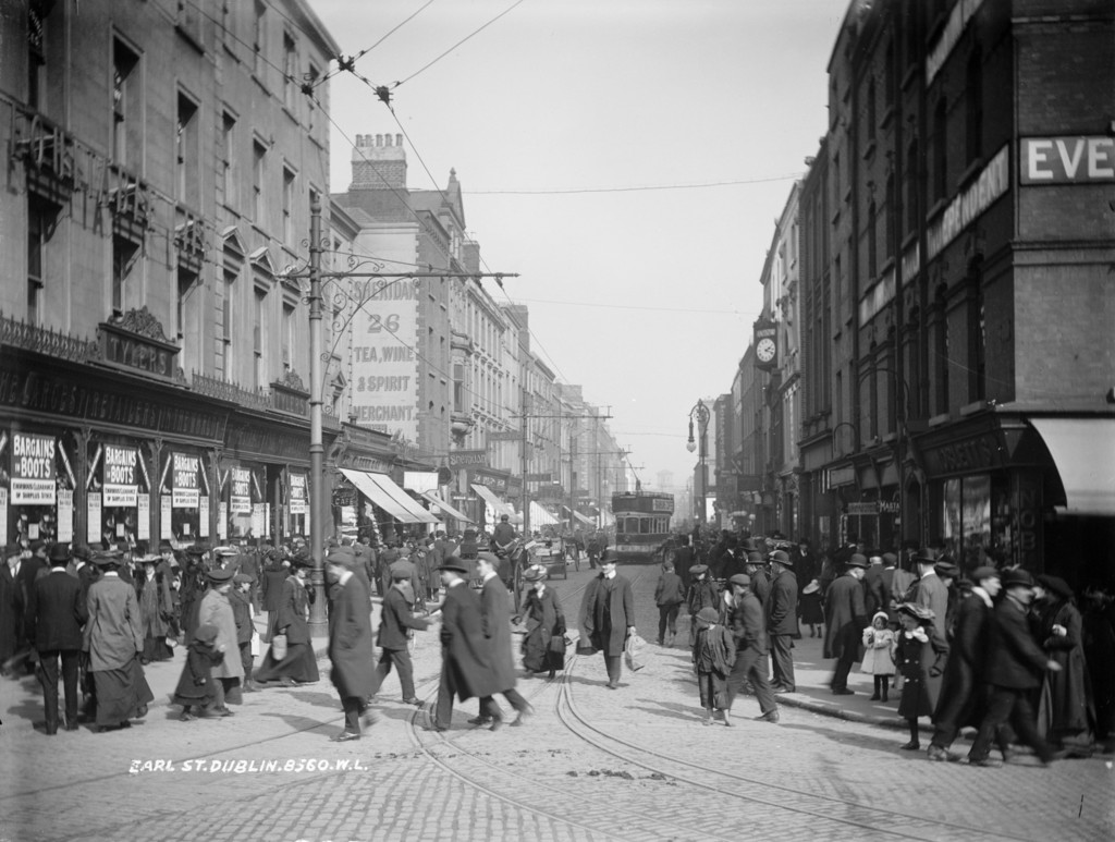 Corner of Earl Street and Sackville Street (now O'Connell Street)