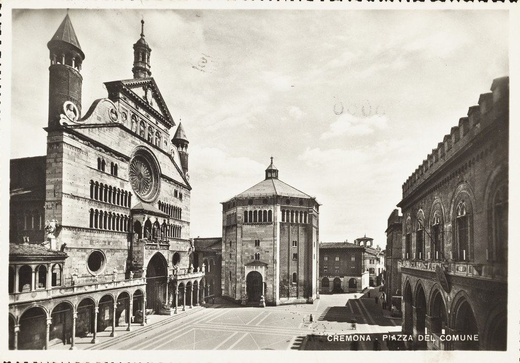 Cremona, Piazza del Comune