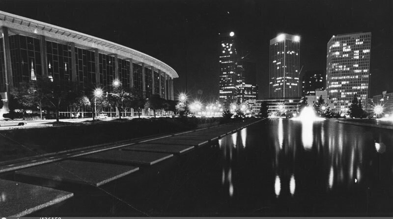 Dorothy Chandler Pavilion at night