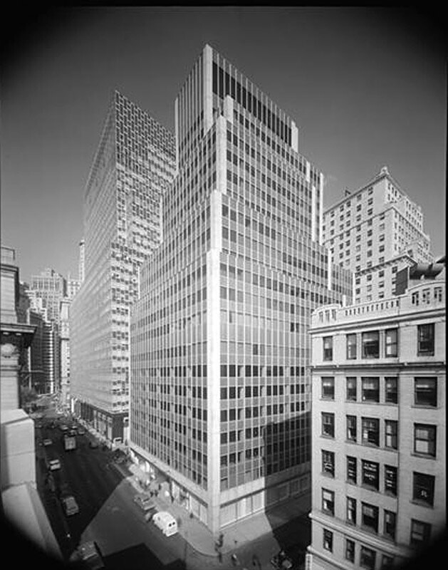 1 Whitehall Street. General exterior view looking N.E., 2 Broadway in background.