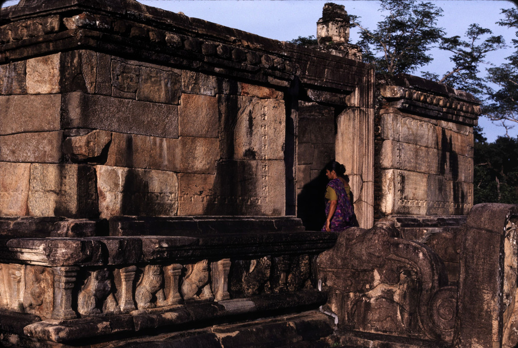 Polonnaruwa. Hetadage entrance