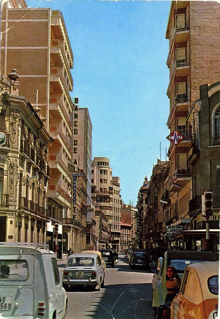 Albacete, Calle Tesifonte Gallego