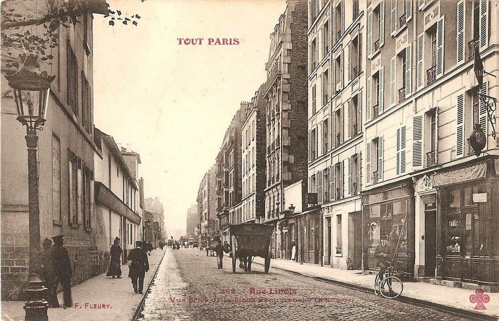 Rue Linois vue prise de la Place Beaugrenelle