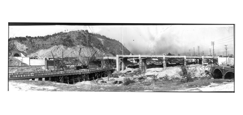 Panoramic view of the North Figueroa Street bridge under construction