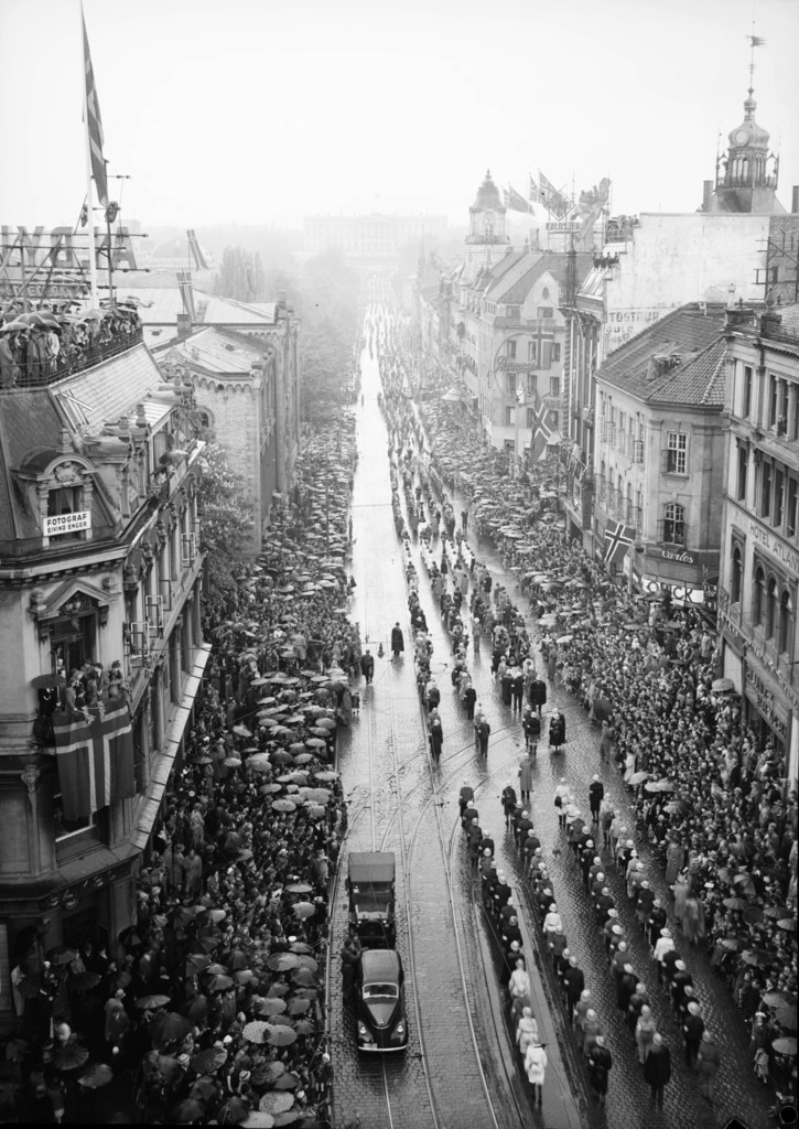 Parade på Karl Johans gate