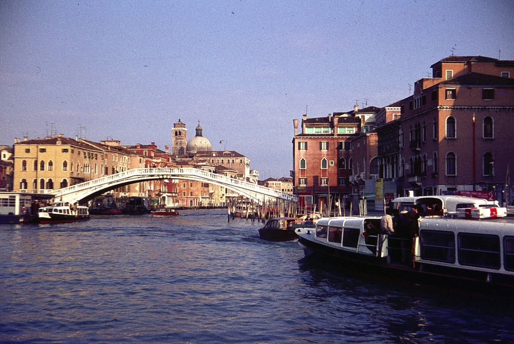 Ponte degli Scalzi.