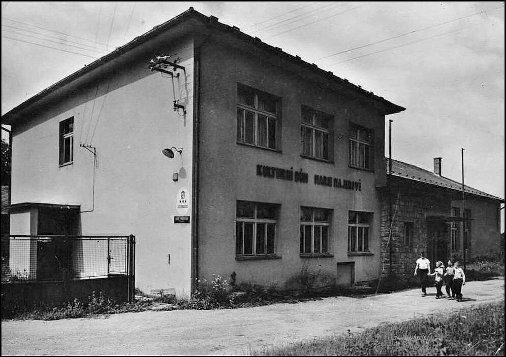 Doubravčice, Kulturní dům Marie Majerové
