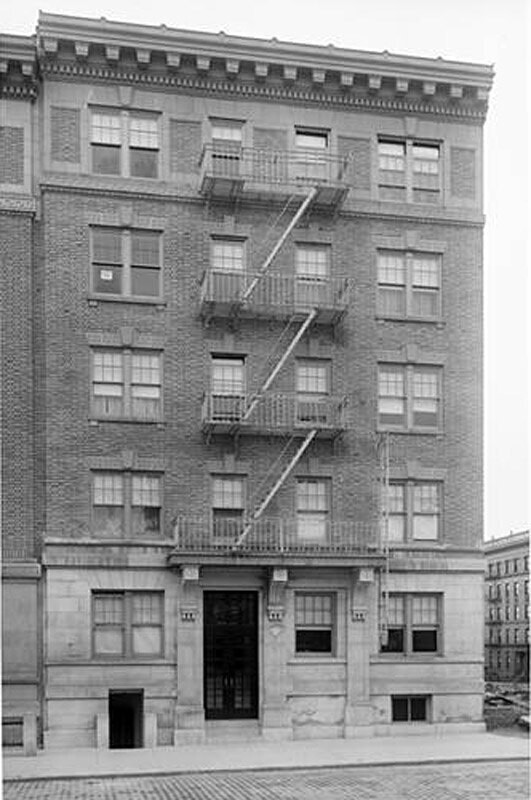 518-520 West 184th Street. Apartment house.