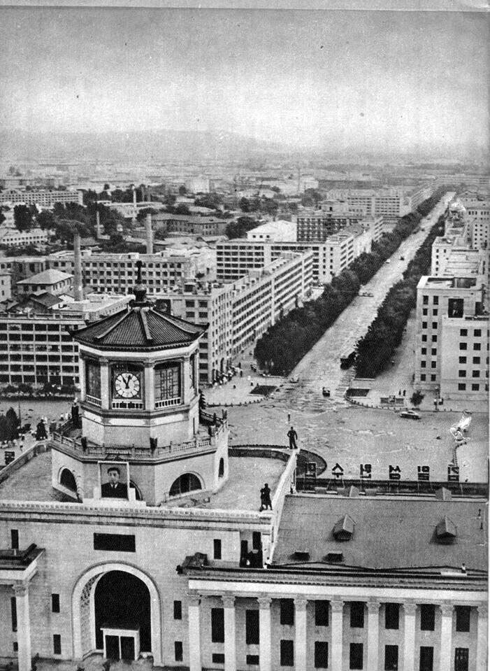Pyongyang Station. Back view